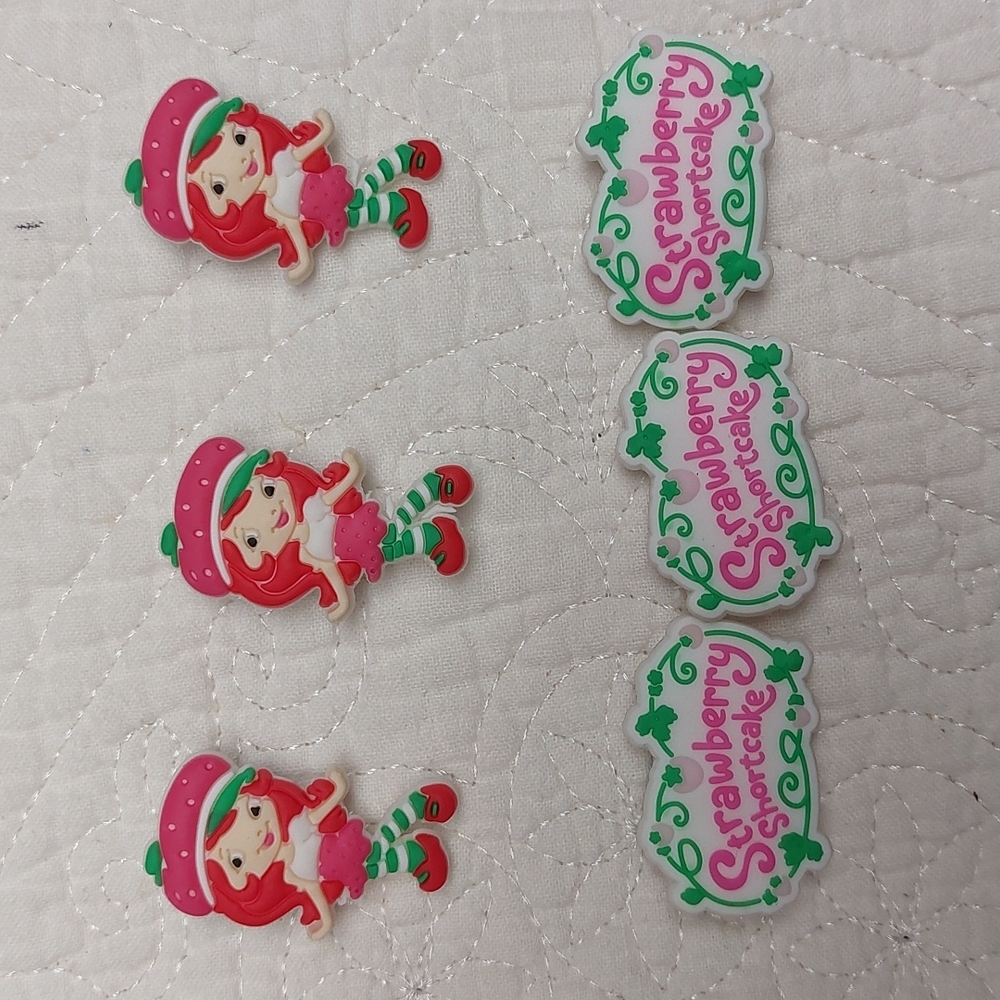 Strawberry shortcake shoe charm